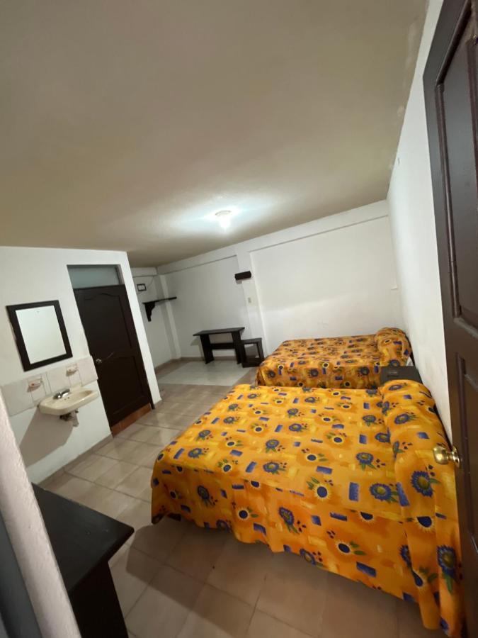 Hotel Jorges 莫雷利亚 外观 照片